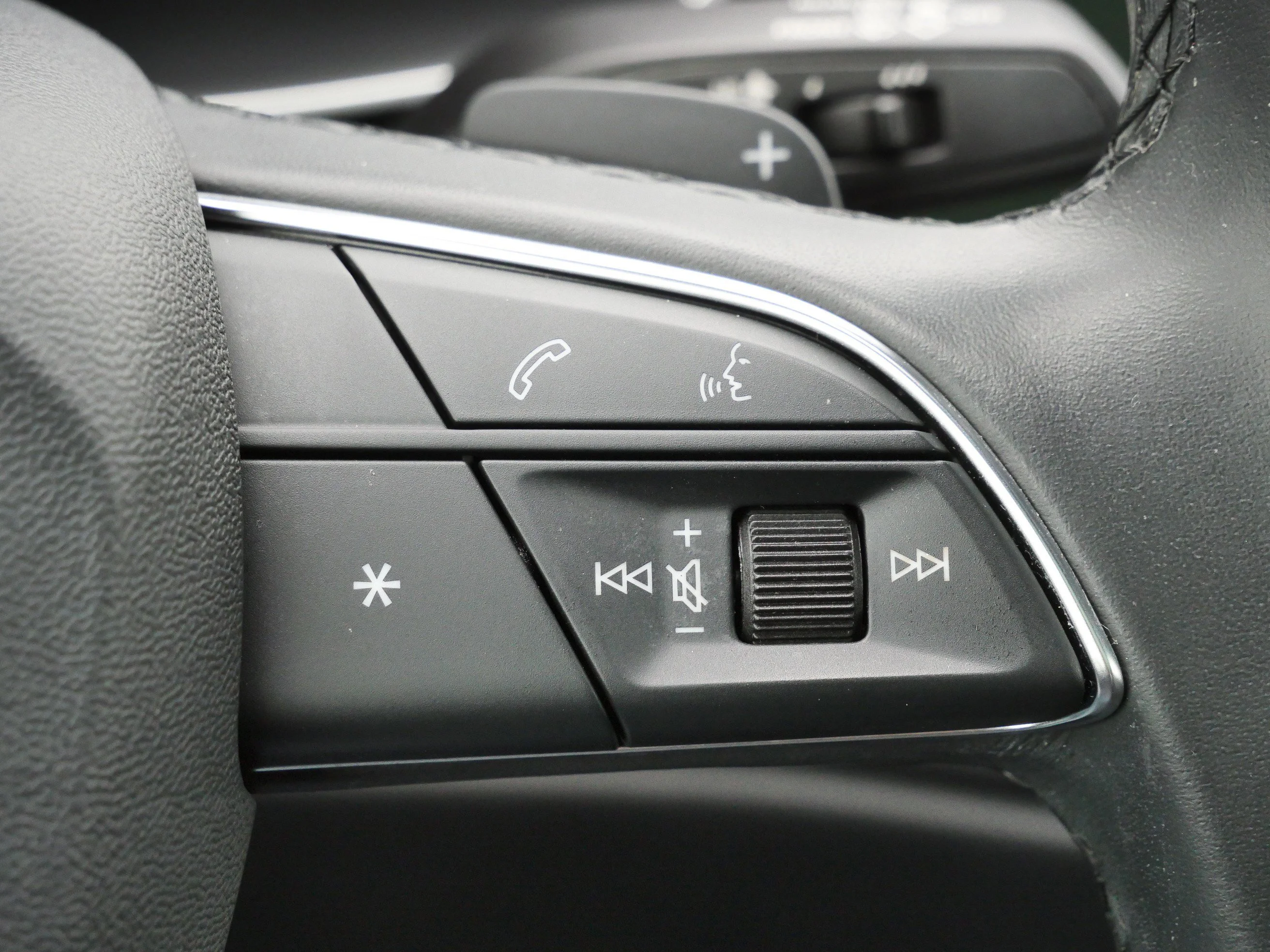 Used 2023 Chronos Gray Metallic Audi S line Premium image 30