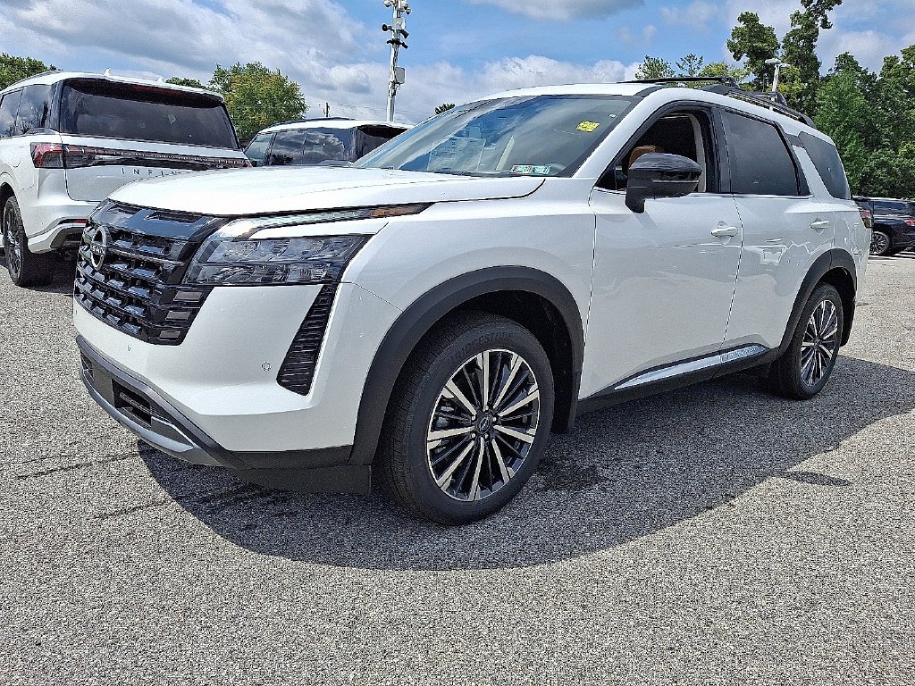 New 2026 Everest White Pearl TriCoat Nissan Platinum image 2