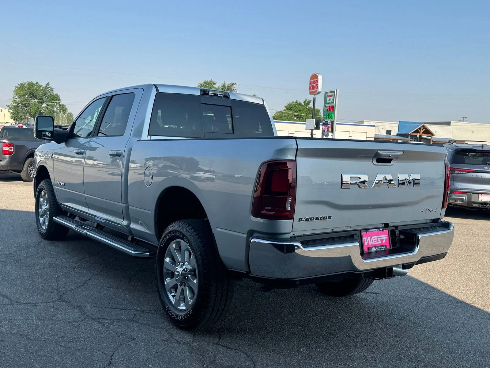 New 2026 Silver-Zynith Exterior Paint RAM Laramie image 10