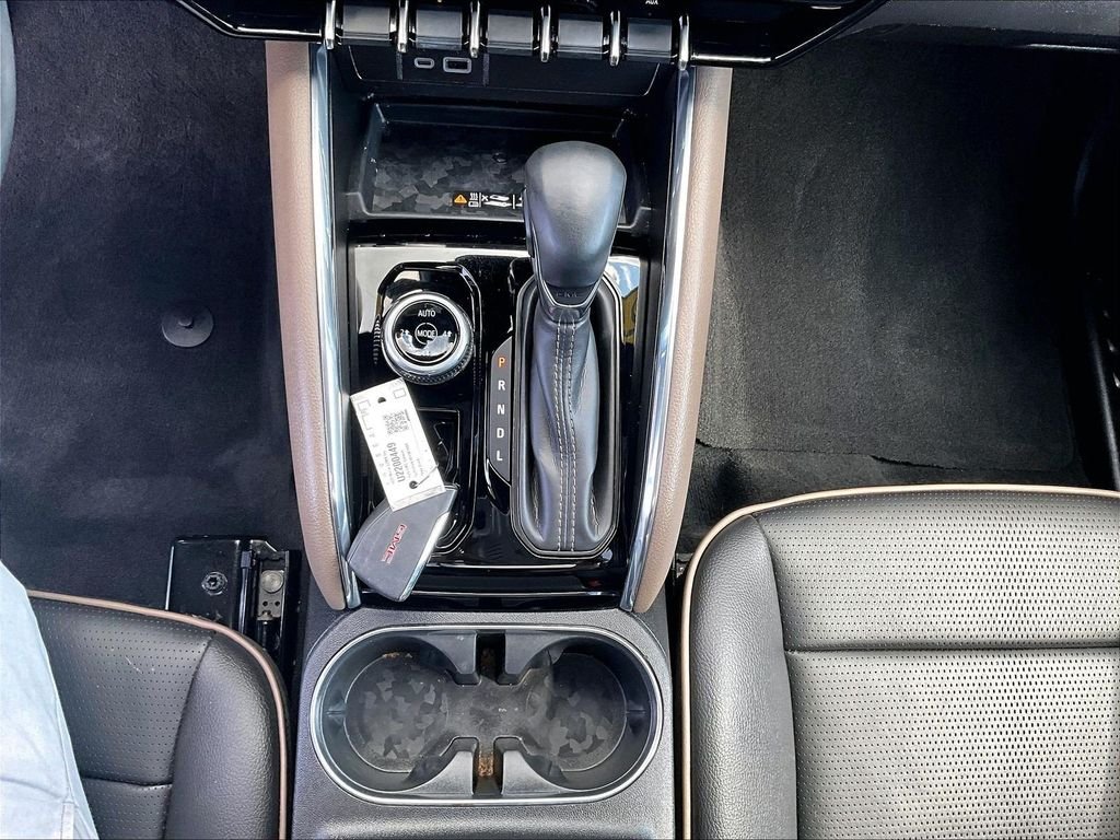 Used 2025 Black GMC Denali image 18