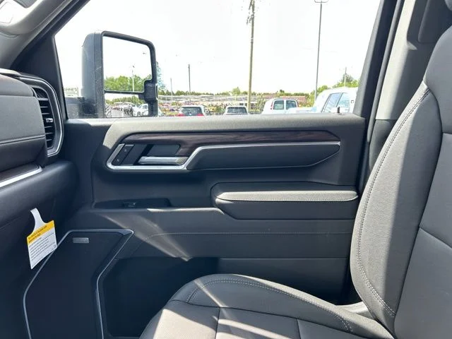New 2026 Onyx Black GMC SLT image 37