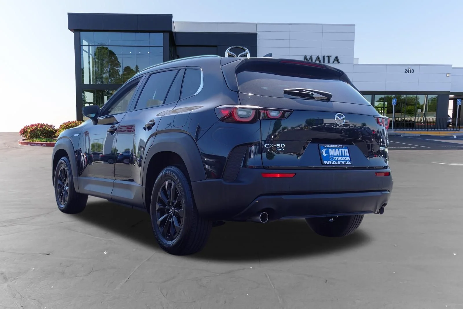 Certified Used 2025 Jet Black Mazda Preferred image 7