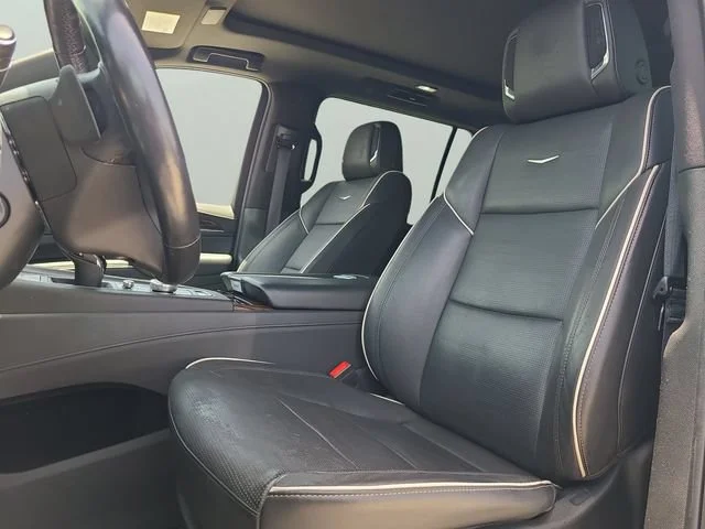 Used 2023 Black Raven Cadillac Premium Luxury image 27