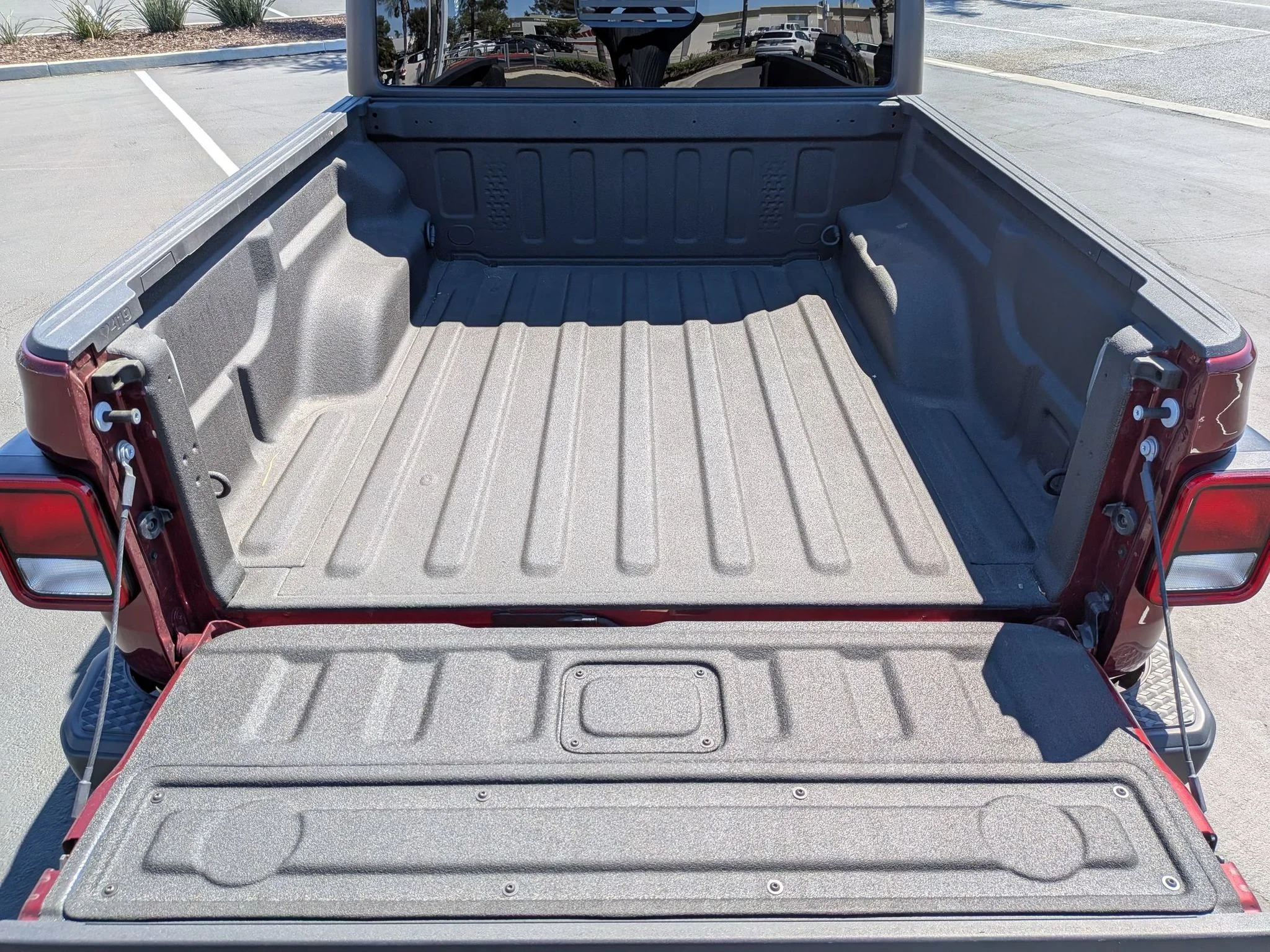 Used 2021 Snazzberry Pearlcoat Jeep Willys Sport image 28