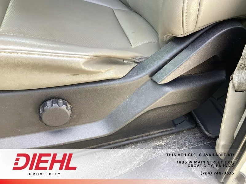 Used 2019 White Ford XL image 20