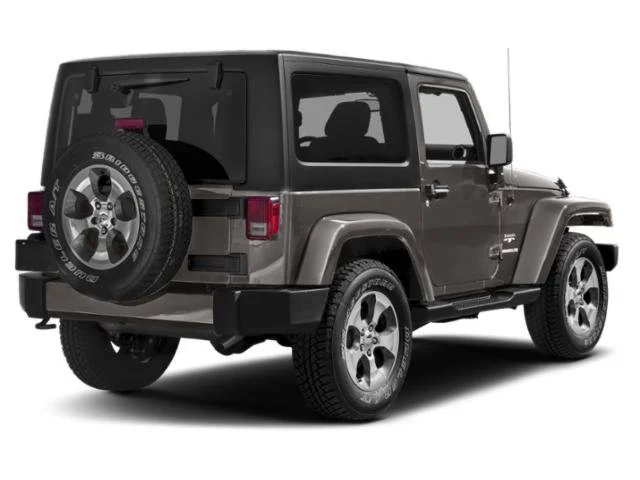 Used 2017 Granite Crystal Metallic Clearcoat Jeep Sahara image 2