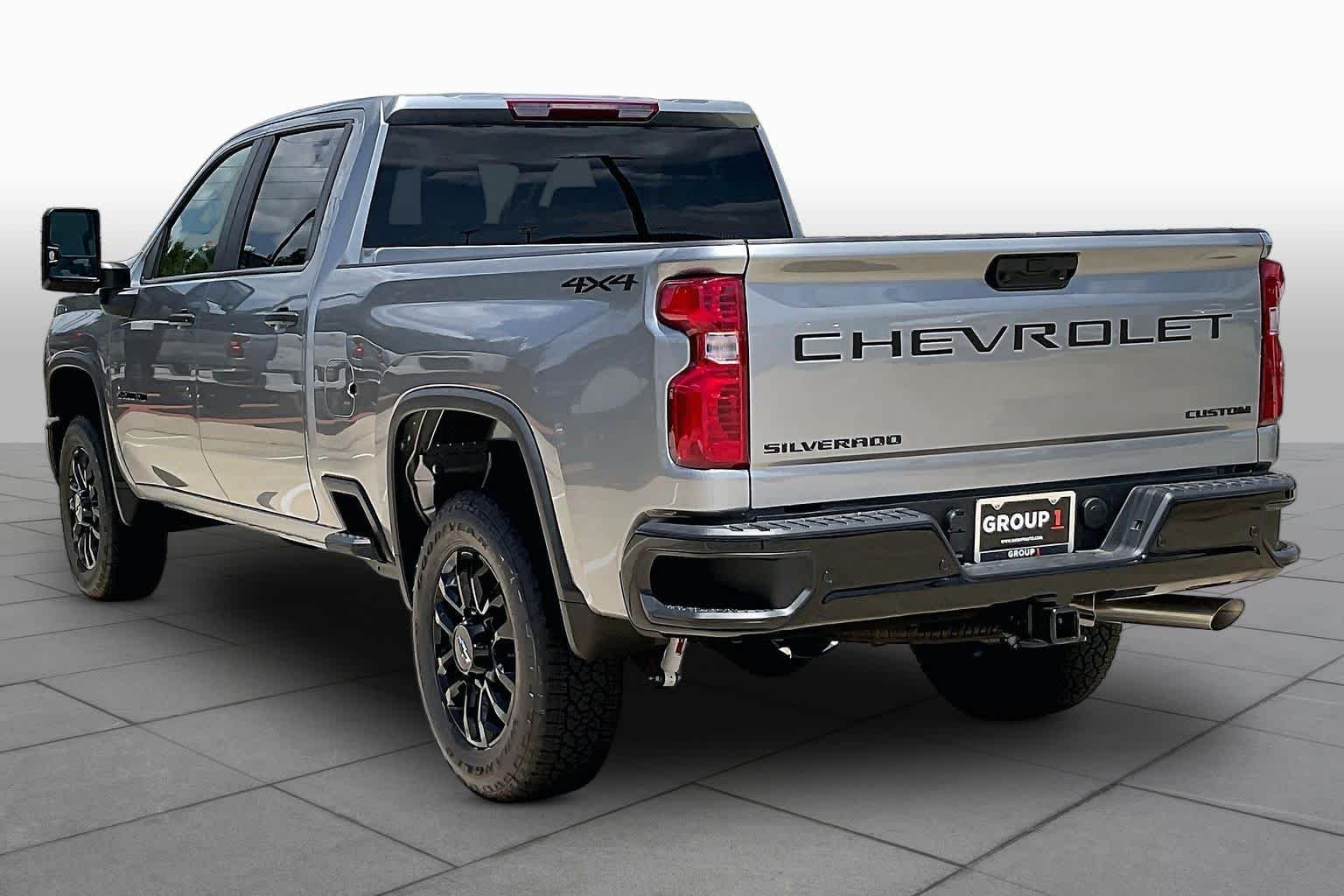 New 2026 Sterling Gray Metallic Chevrolet Custom image 4