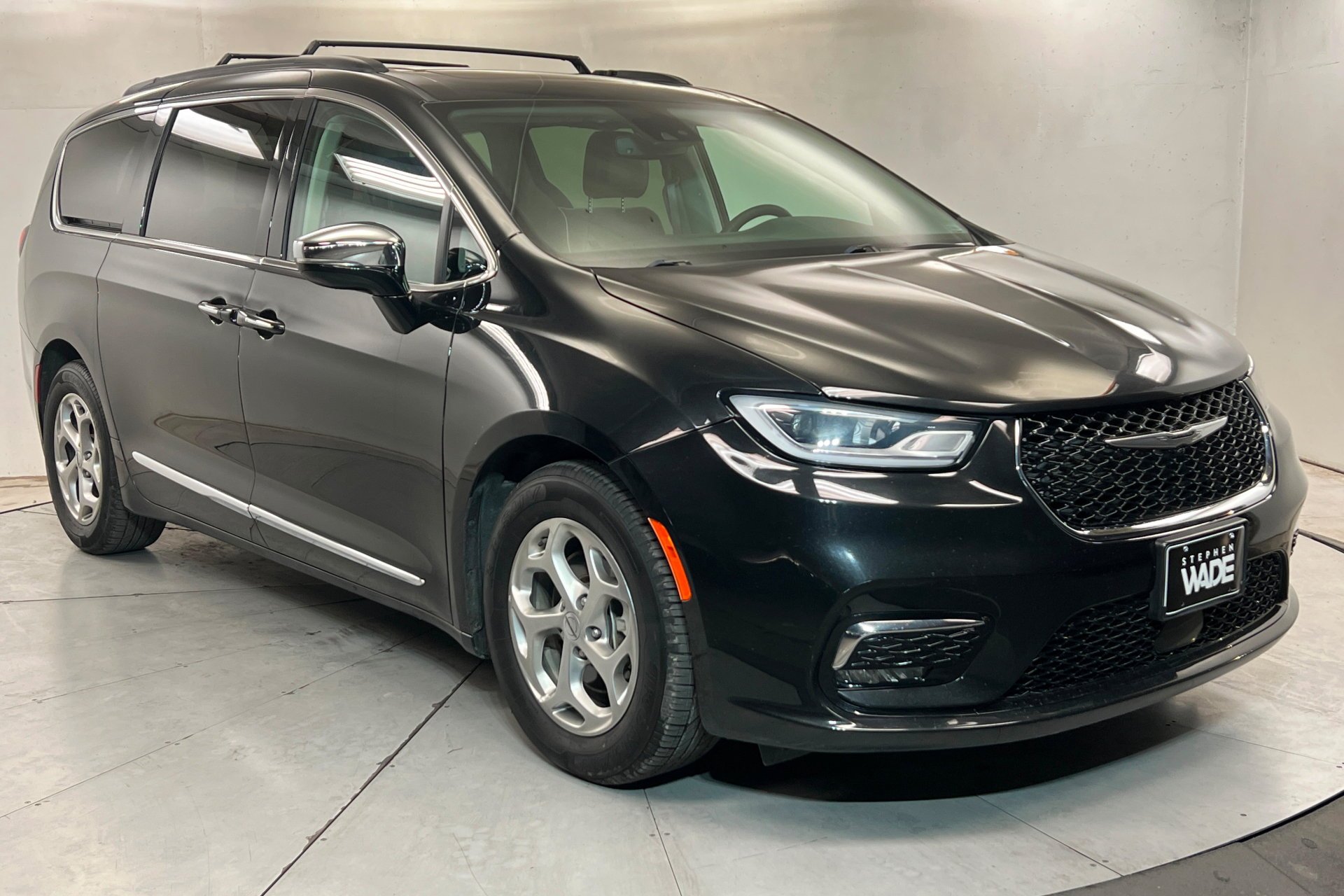 2023 Chrysler Pacifica Limited - Photo 8