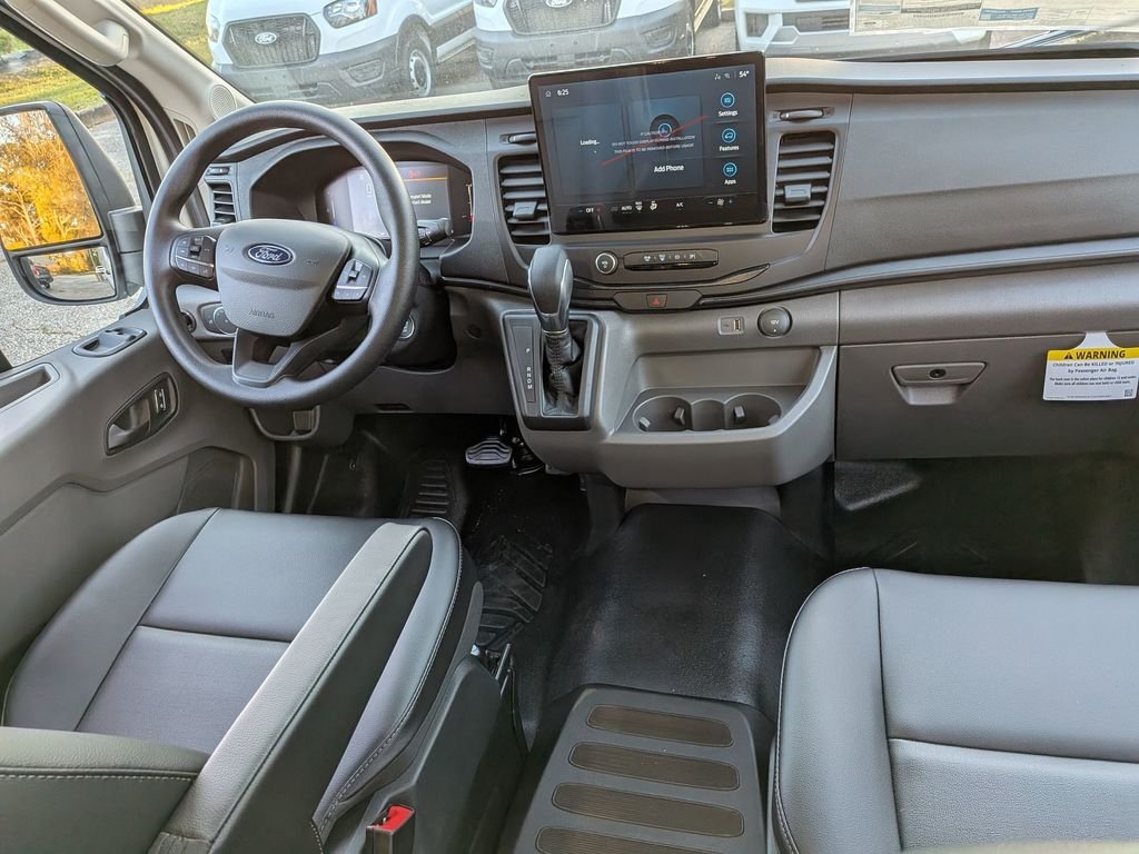 New 2026 Oxford White Ford Cargo Van image 27