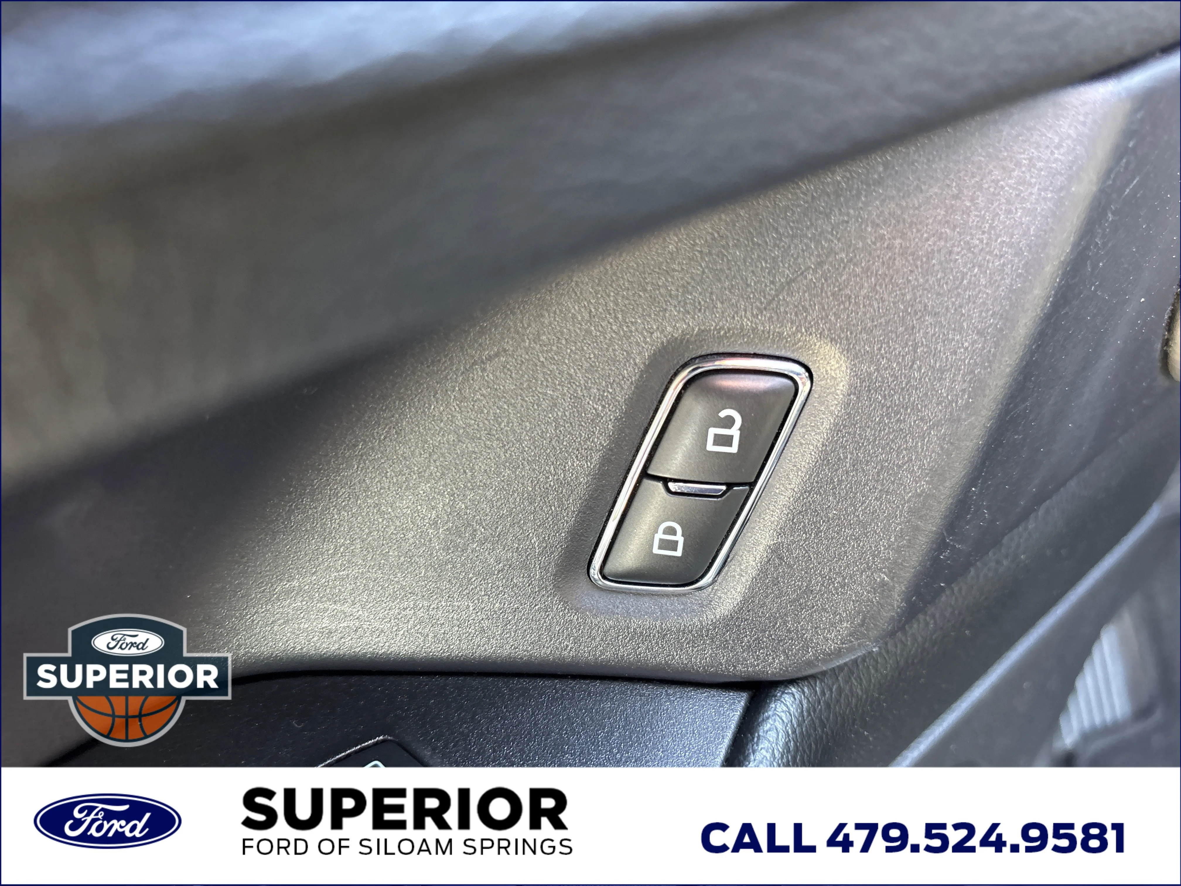 2021 Ford Expedition STX - Photo 21