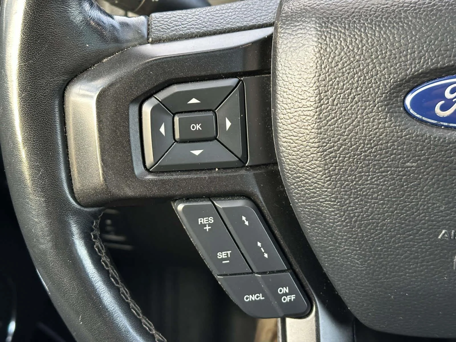 2019 Ford Expedition Limited - Photo 27