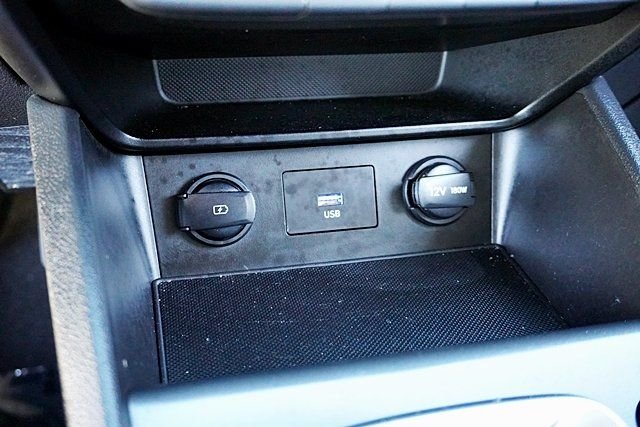 Used 2023 Silver Hyundai SEL image 27