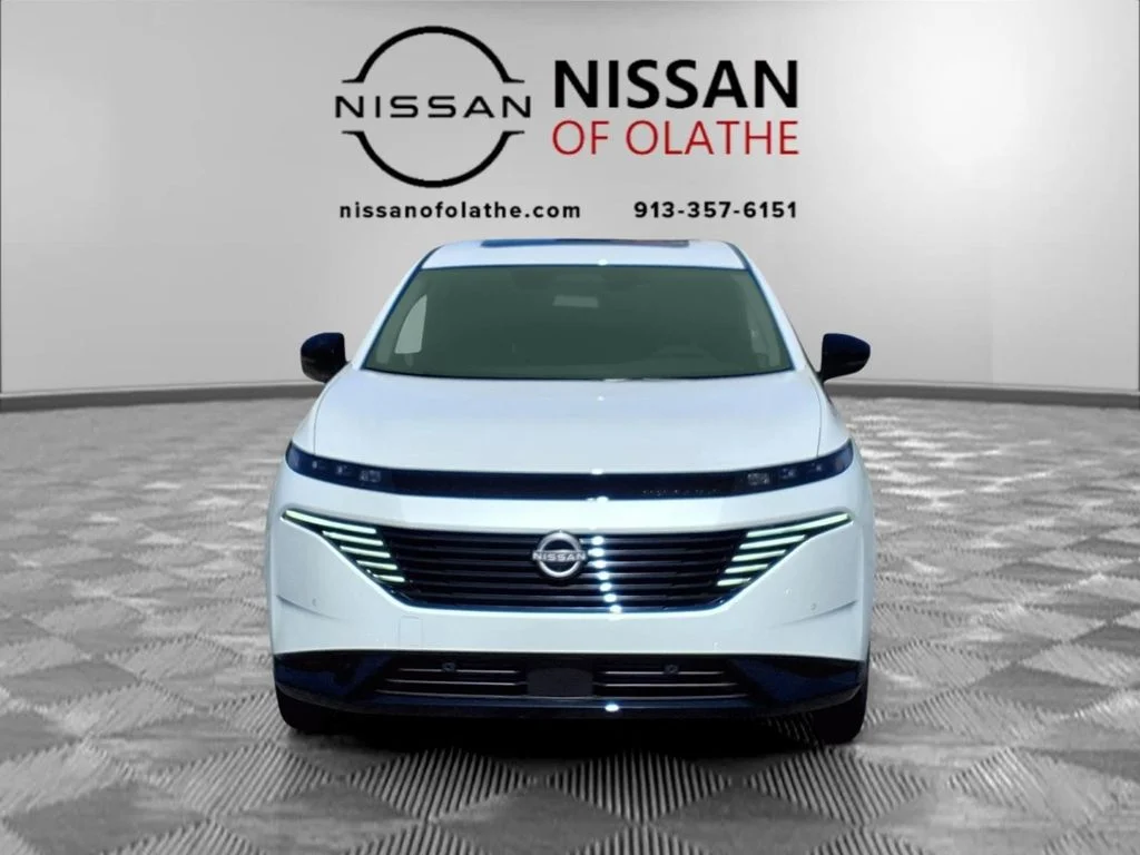 New 2027 Everest White Pearl TriCoat Nissan Platinum image 31