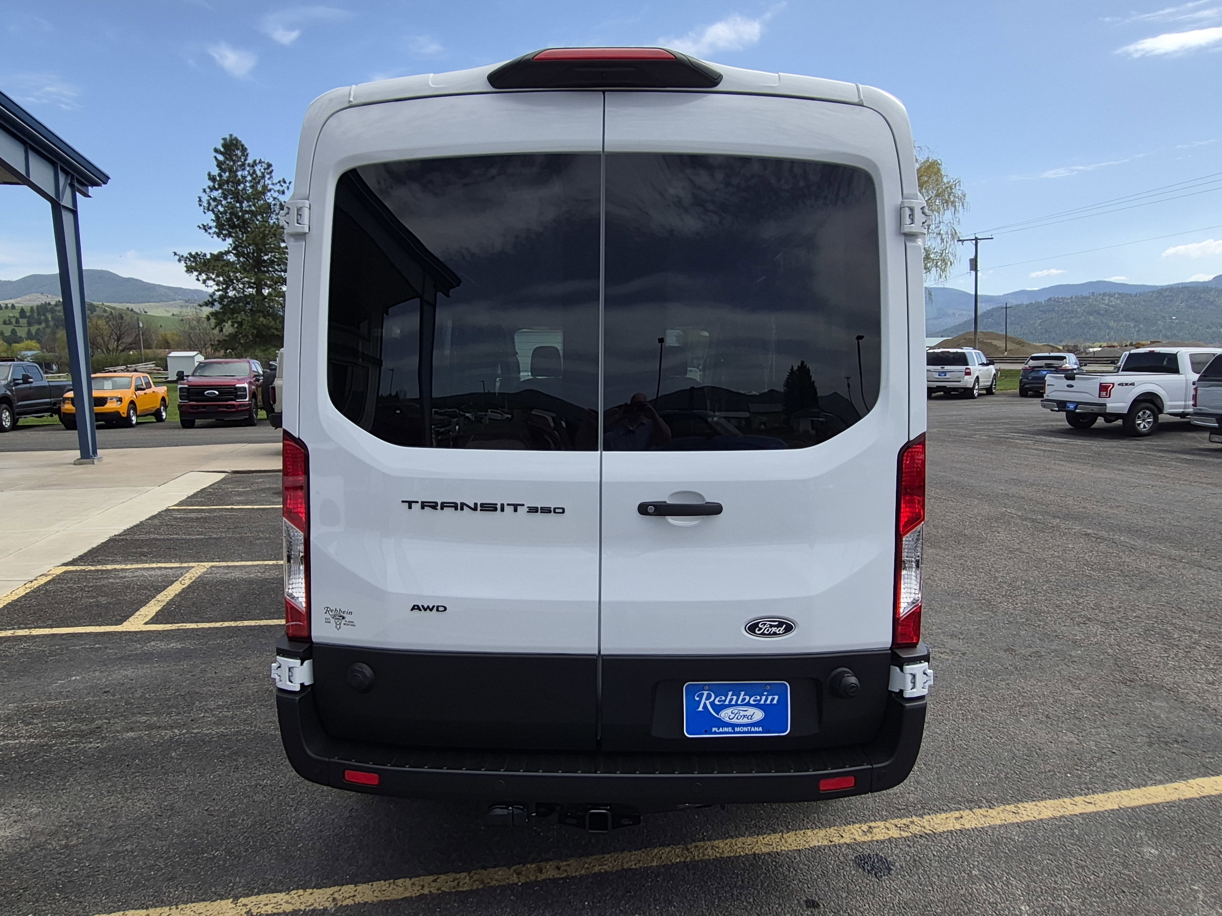 New 2026 Oxford White Ford Cargo Van image 18
