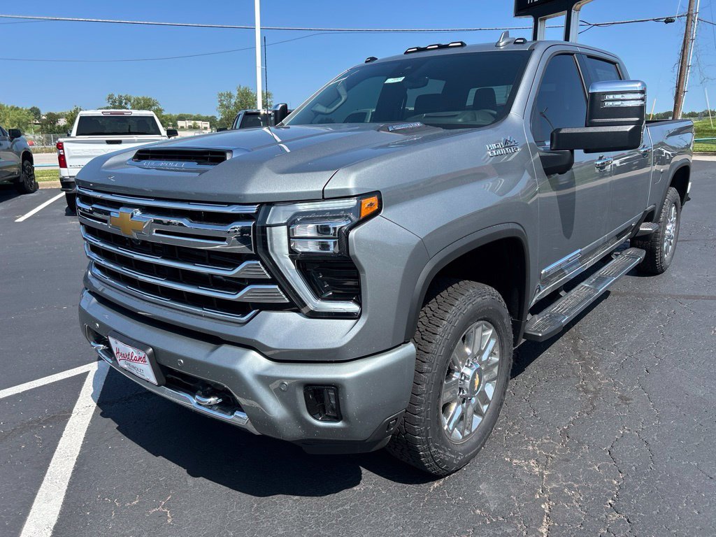 2026 Chevrolet Silverado 2500 HD High Country - Photo 9