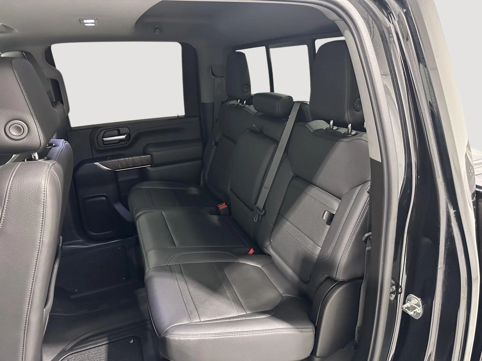 Used 2021 EBONY TWILIGHT METALLIC GMC Denali image 25