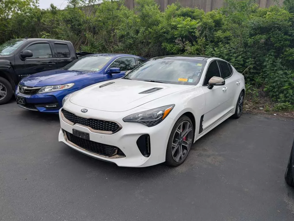 Used 2021 Snow White Pearl Kia GT1 image 2