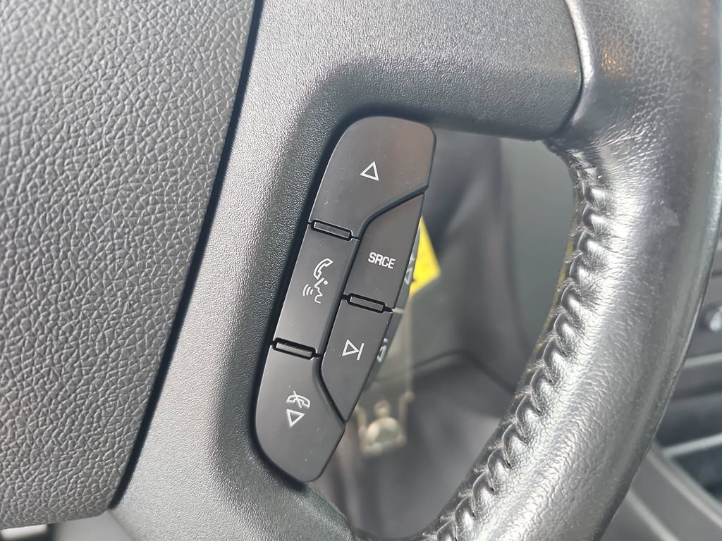 Used 2021 Summit White Chevrolet Work Van image 17
