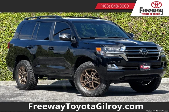 2020 Toyota Land Cruiser Heritage Edition