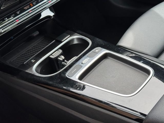 Used 2025 Black Mercedes-Benz CLA 250 image 31