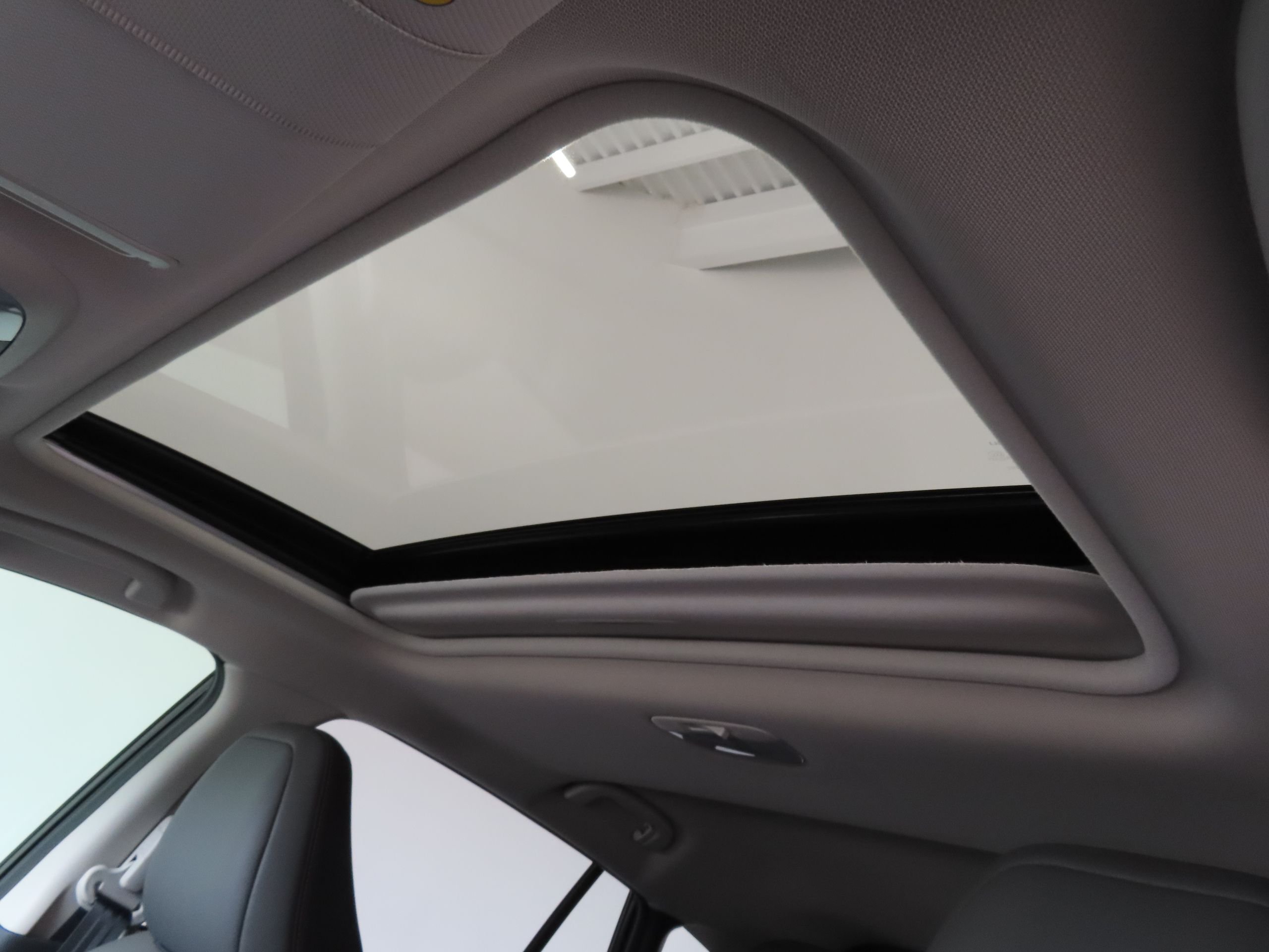 New 2026 CRYSTAL BLACK SILICA Subaru Limited Hybrid image 20