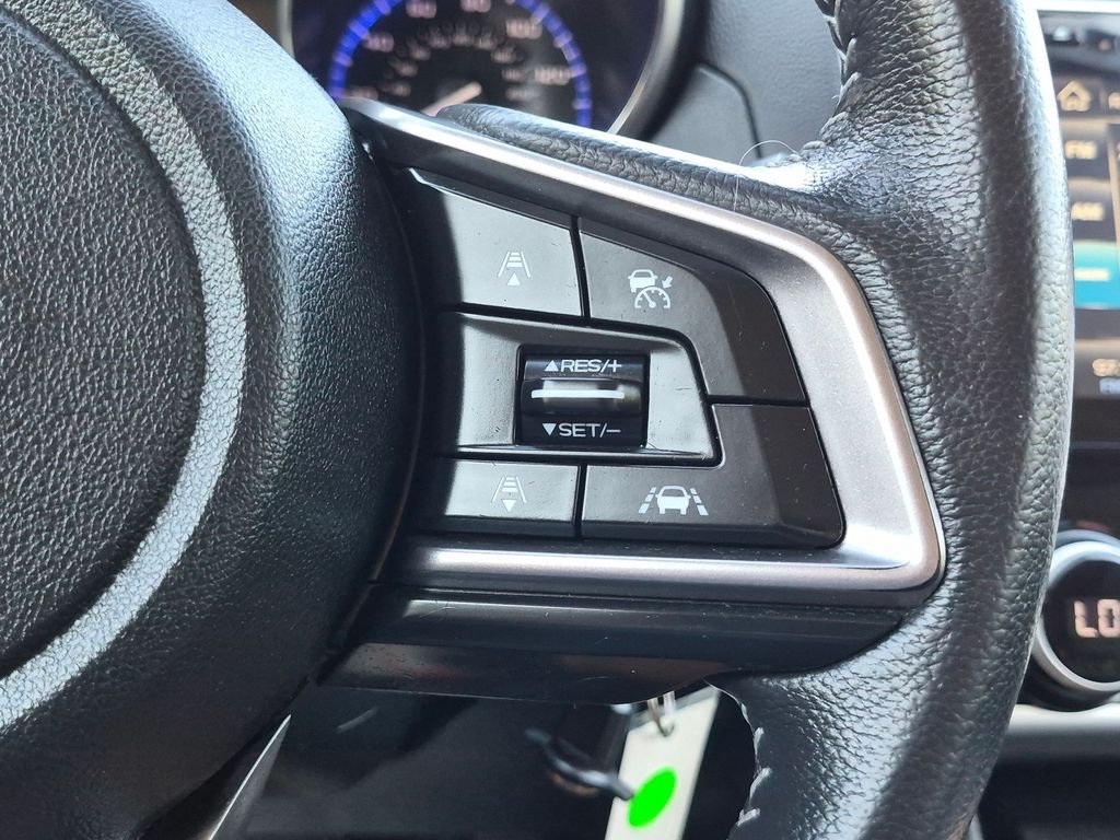 Used 2018 Blue Subaru 2.5i Premium image 21