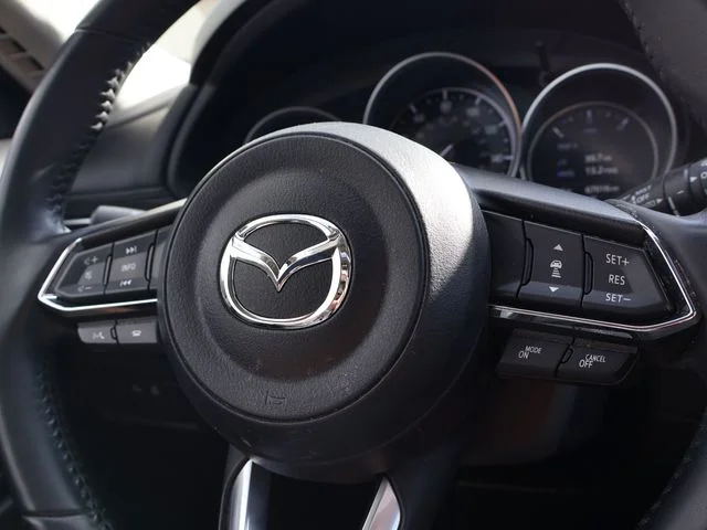 Certified Used 2023 White Mazda 2.5 S Preferred Package image 13