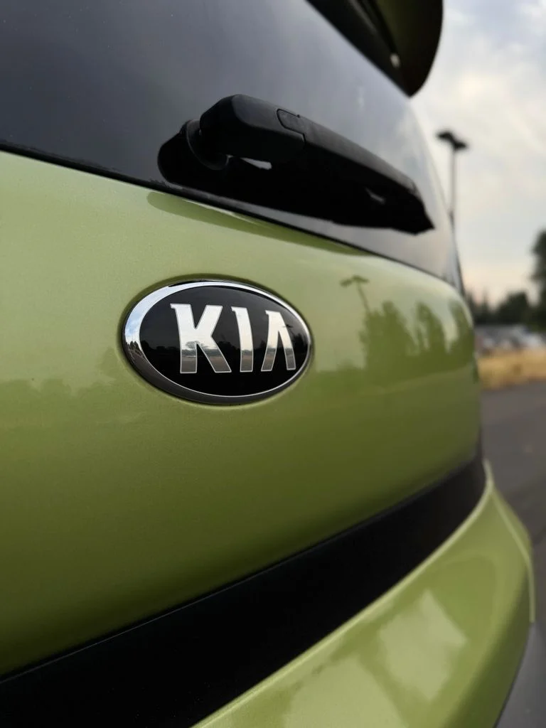 Used 2014 Alien II Kia Base image 42