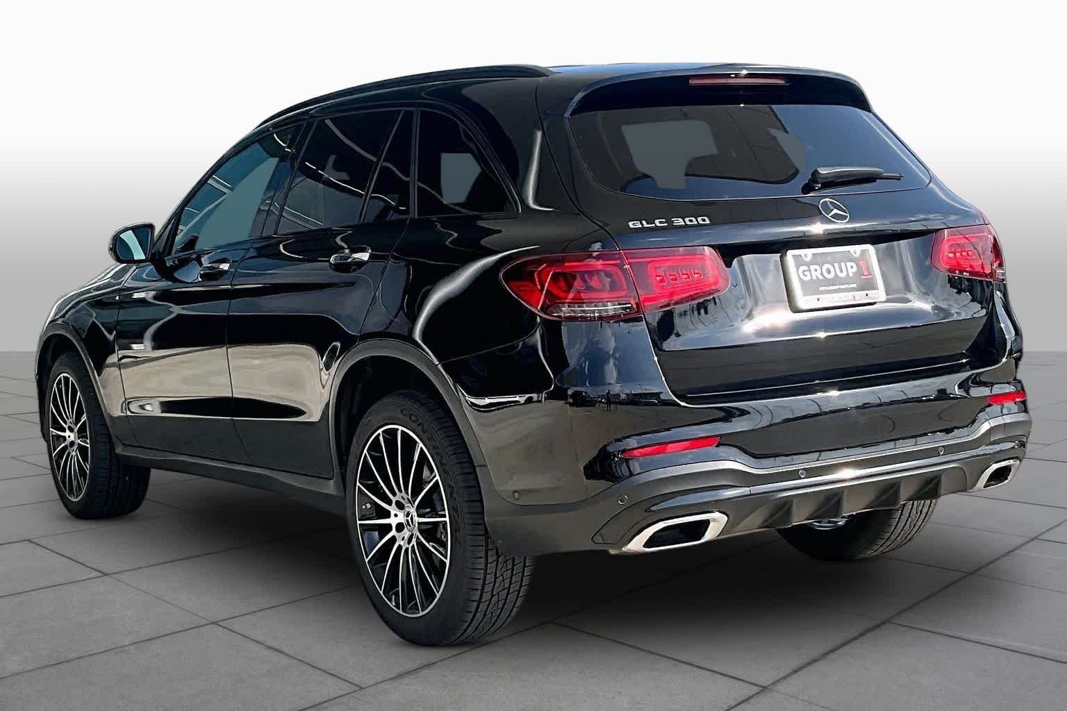 Used 2022 Black Mercedes-Benz GLC 300 image 12