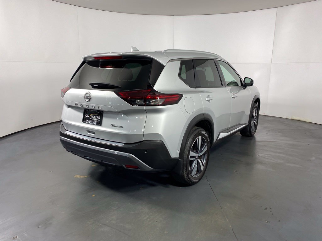 2023 Nissan Rogue SL - Photo 7