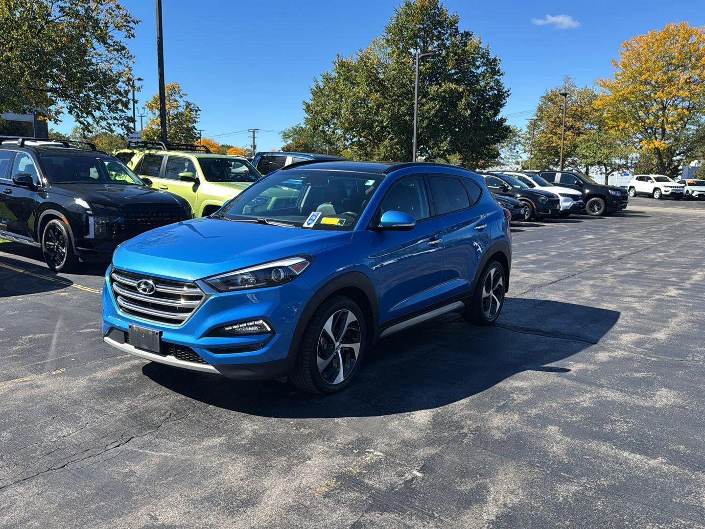 Used 2017 Caribbean Blue Hyundai Limited image 5