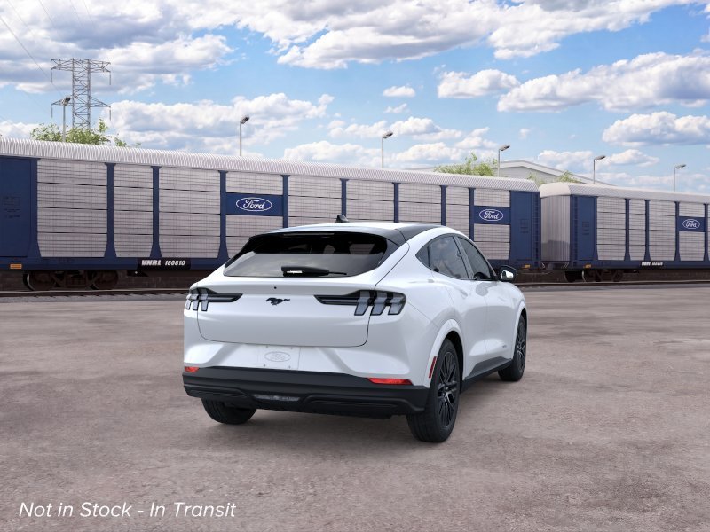 New 2026 Star White Metallic Tri-coat Ford Premium image 8