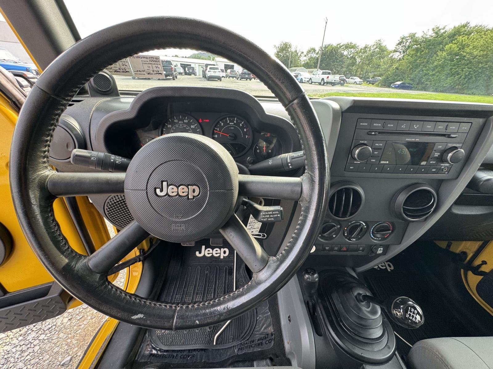 Used 2008 Detonator Yellow Jeep X image 2