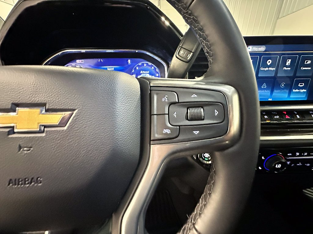 Used 2026 Gray Chevrolet LT image 33