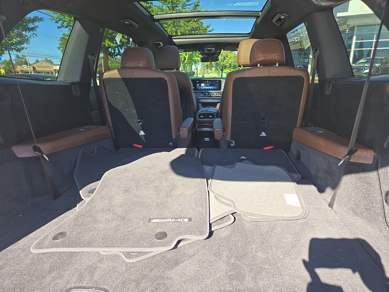 Certified Used 2024  Mercedes-Benz GLS 450 image 11
