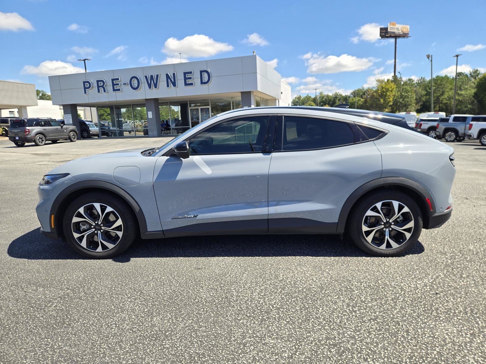 Used 2024 Glacier Gray Metallic TriCoat Ford Select image 10
