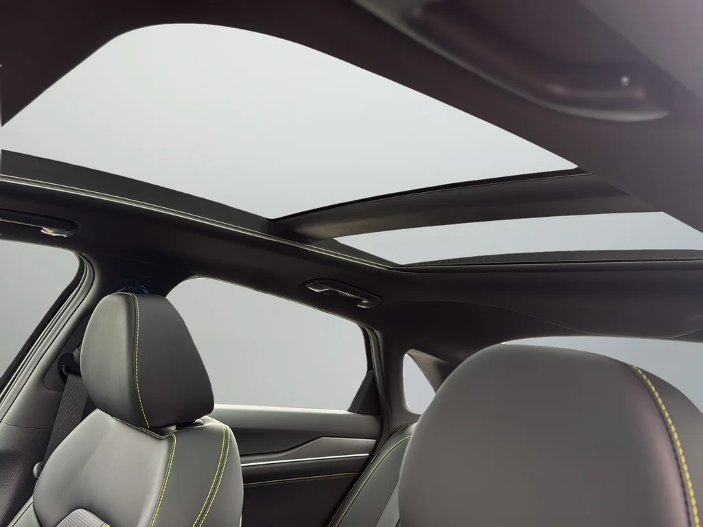 New 2026 Aurora Black Pearl Kia GT image 24