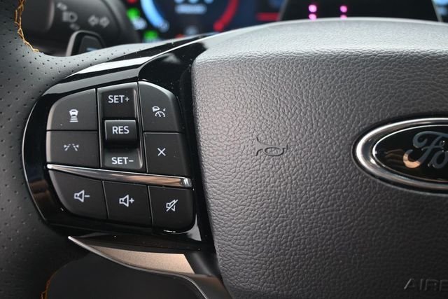 New 2026 Star White Metallic Tri-Coat Ford Tremor® image 73