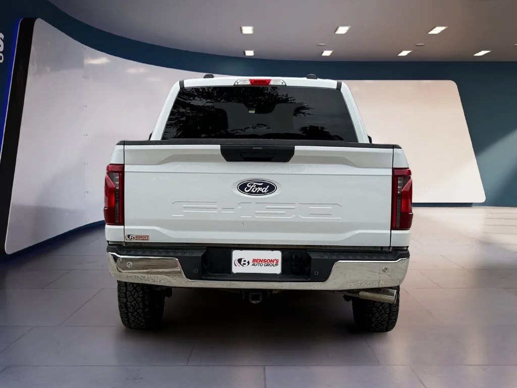 Used 2025 White Ford XLT image 4