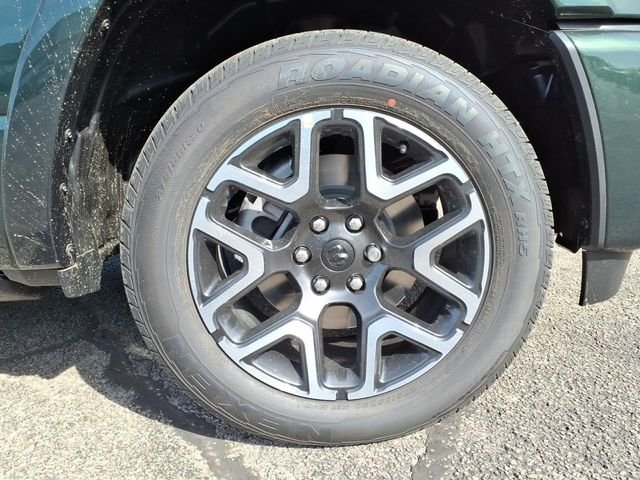 New 2026 Serrano-Green Metallic Exterior Paint RAM Laramie image 9