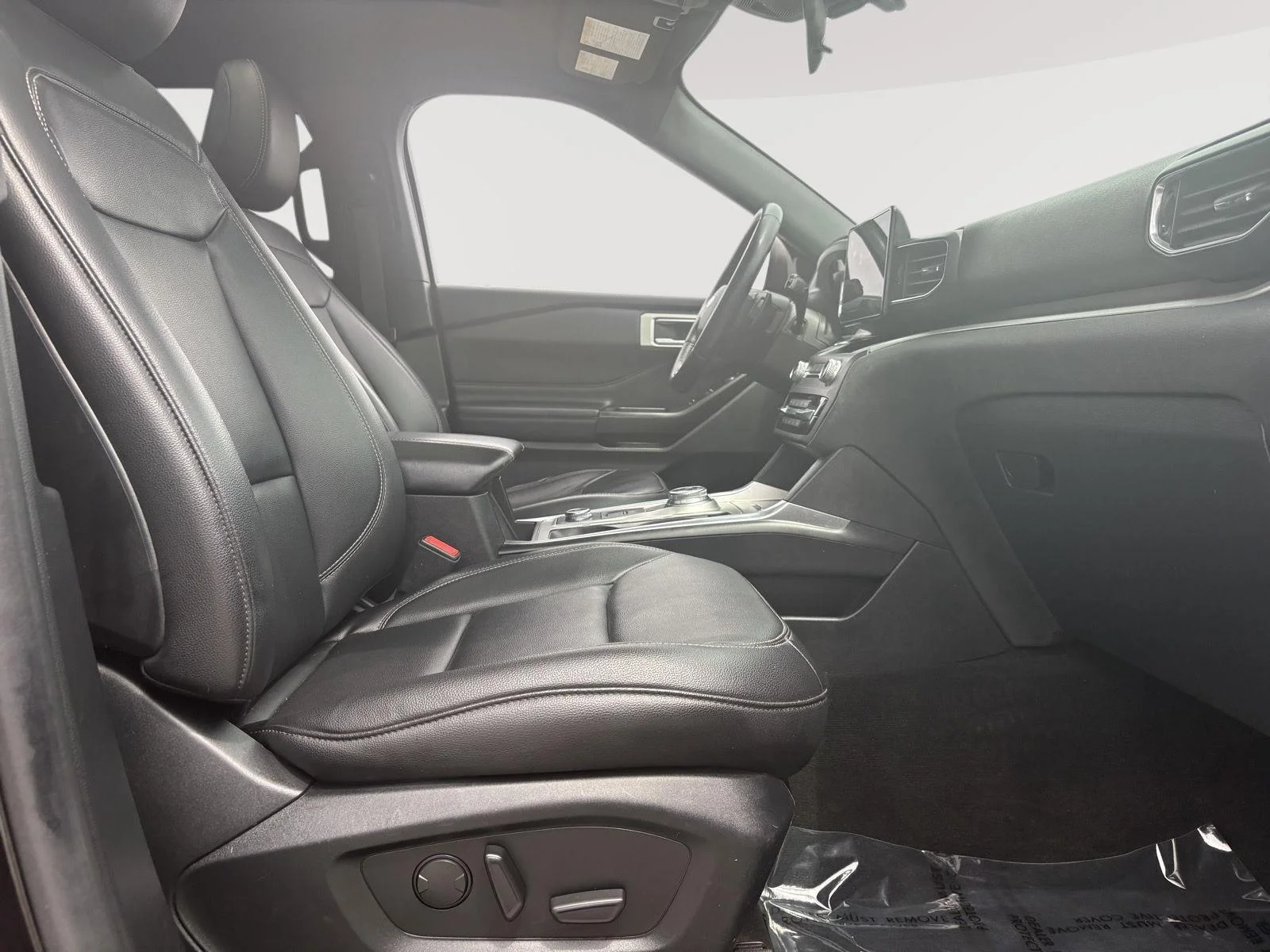 Used 2020  Ford XLT 4WD image 13