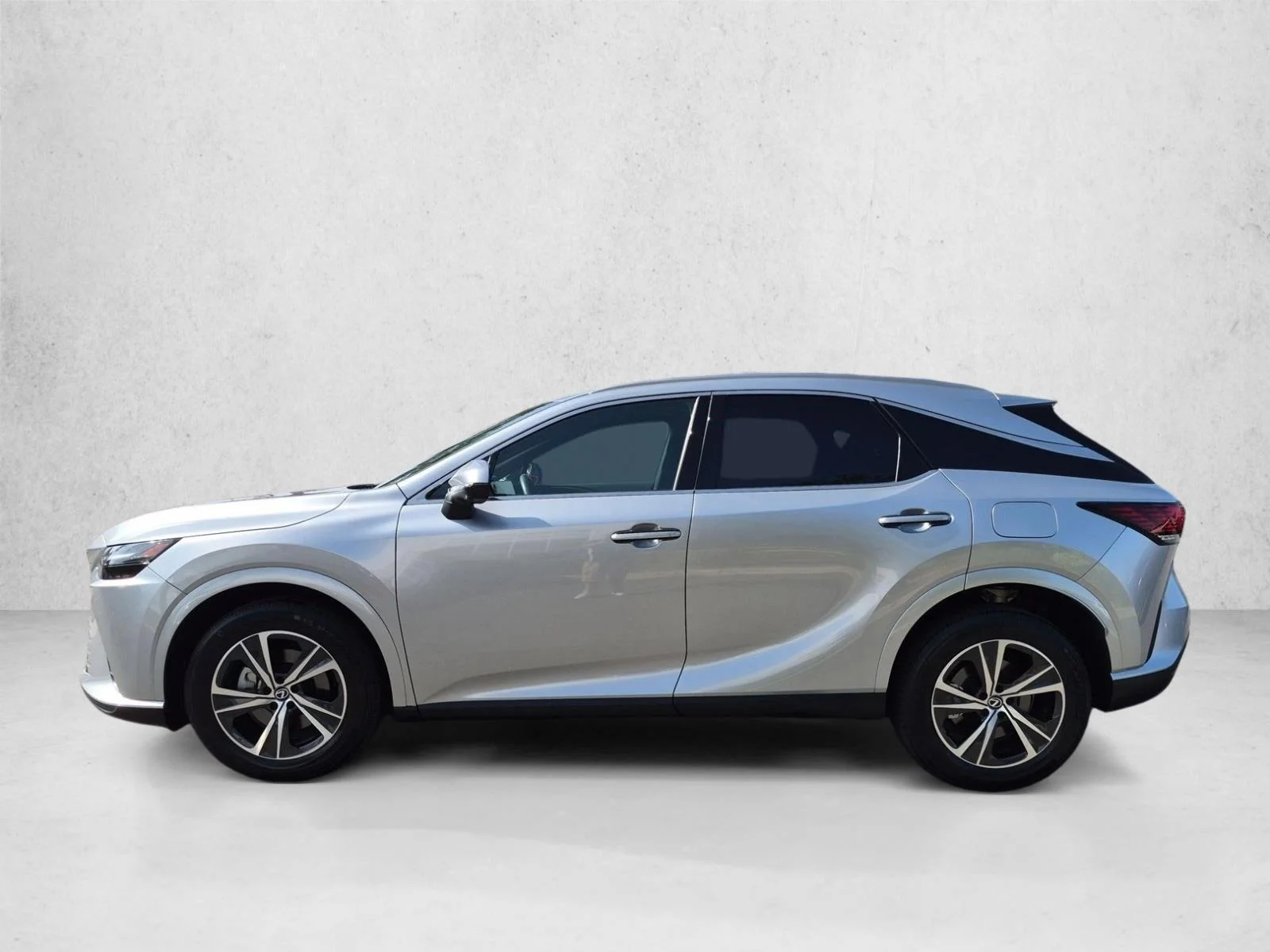 Used 2024 Iridium Lexus RX 350 Premium image 11