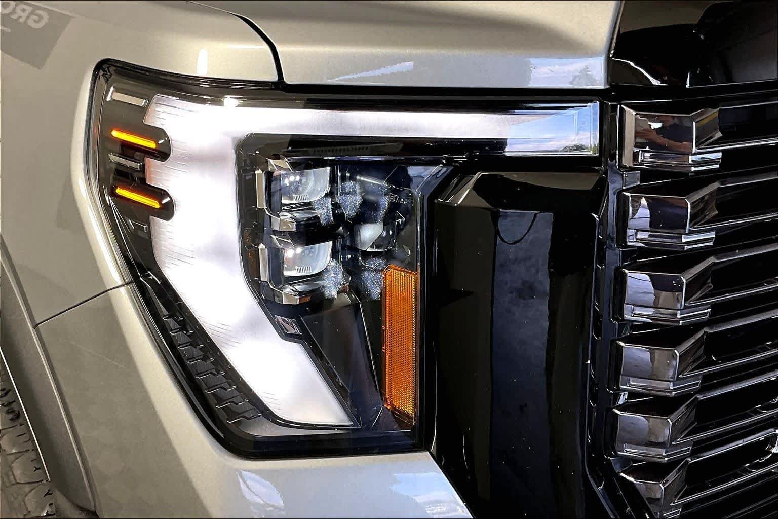 Used 2026 Sterling Metallic GMC Denali Ultimate image 26