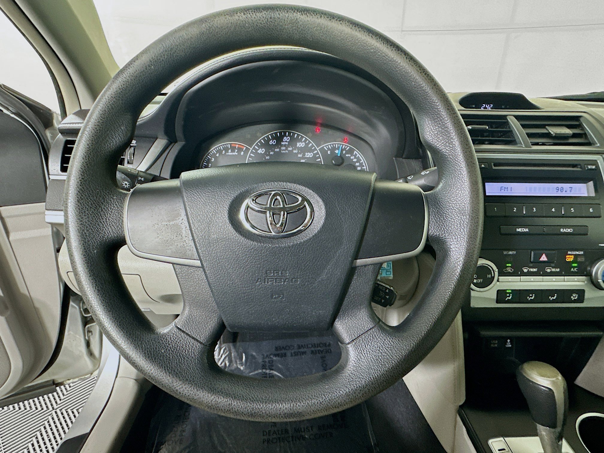 Used 2012 Classic Silver Metallic Toyota L image 15