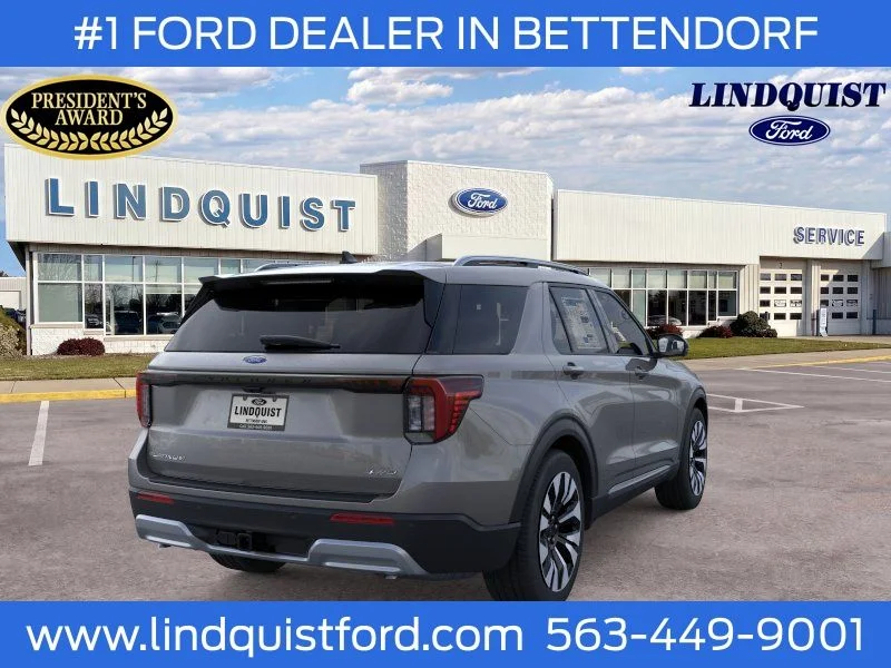 New 2026 Carbonized Gray Metallic Ford Platinum™ image 9