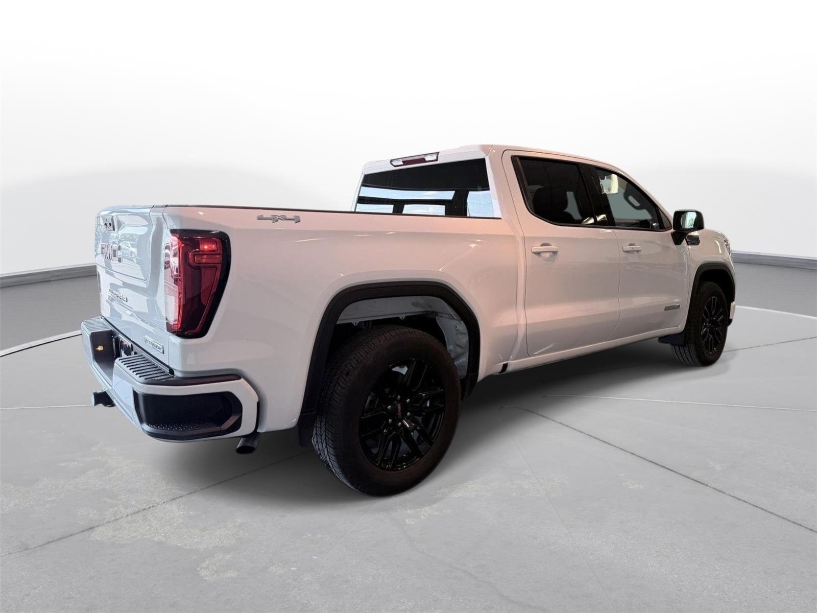 Used 2023 Summit White GMC Elevation image 11