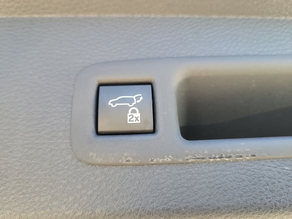 Used 2023 White Toyota XSE image 9