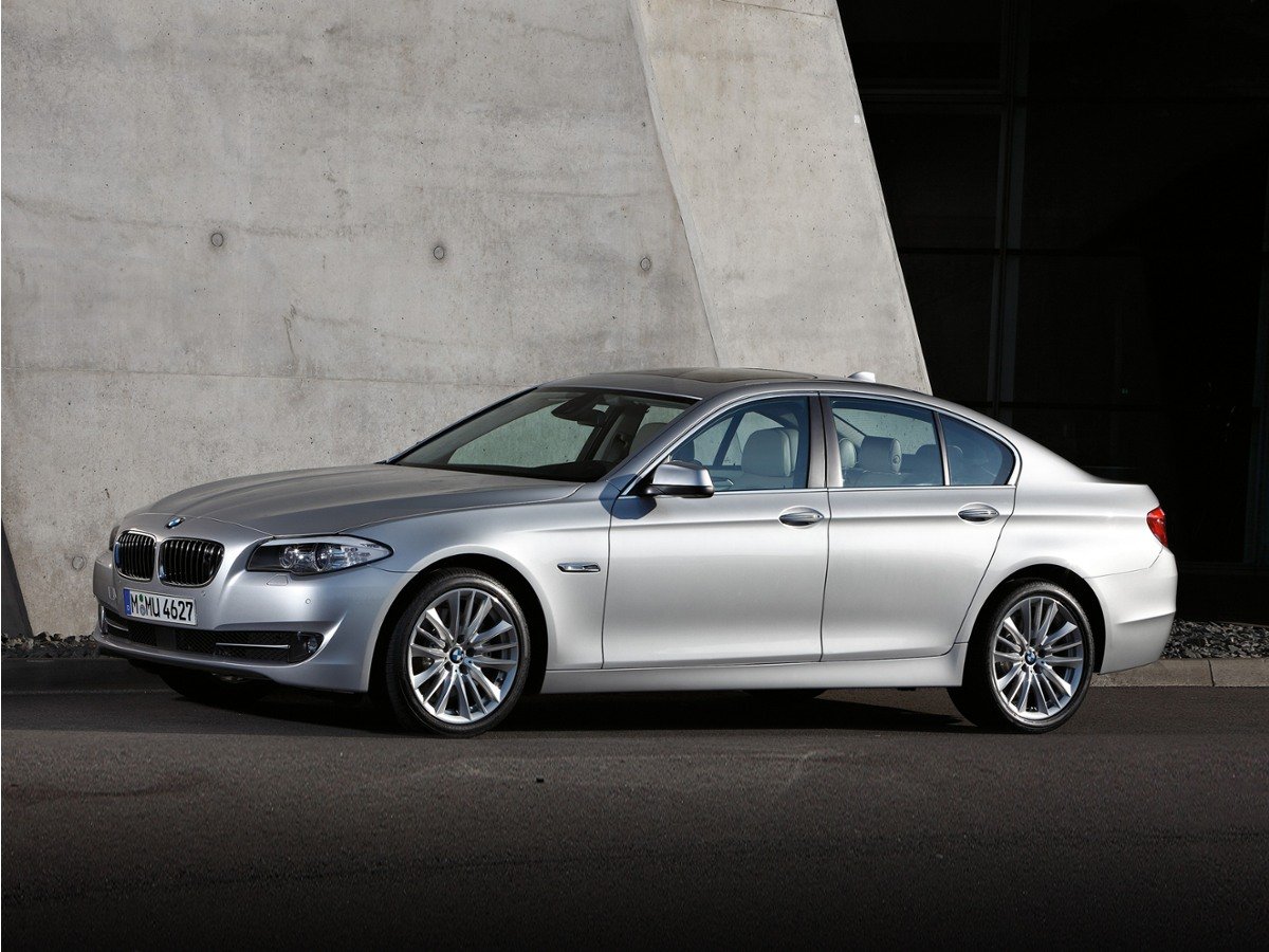Used 2011 Brown BMW 535i image 1