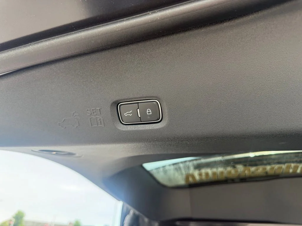 New 2026 Dark Matter Gray Metallic Ford Active image 42