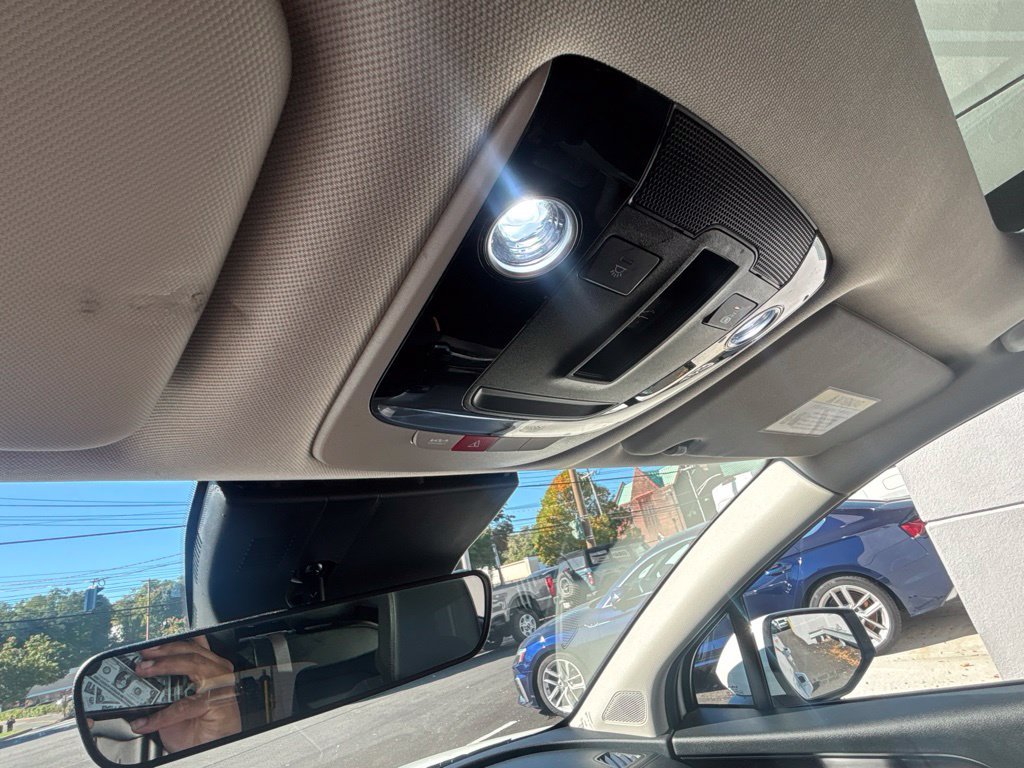 Used 2023 White Kia EX image 18